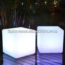 Cube LED super lumineux de 30cm